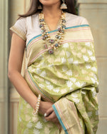 Load image into Gallery viewer, Banarasi Katan Silk Garland Fern Design Saree

