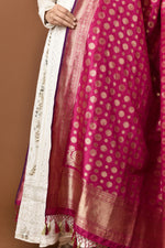 Load image into Gallery viewer, BanarasiSilk Dupatta Silk Flower Round Small &amp; Big Buti Magenta Dupatta
