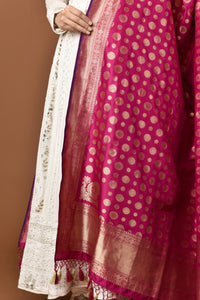 BanarasiSilk Dupatta Silk Flower Round Small & Big Buti Magenta Dupatta