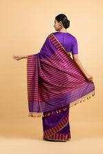 Load image into Gallery viewer, Benaras Silk Triangles Palla Saree
