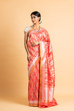 Load image into Gallery viewer, Benaras Katan Silk Silver and Gold Chhadi Fern Saree
