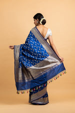 Load image into Gallery viewer, Benaras Silk Parrot Motif Saree
