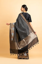 Load image into Gallery viewer, Benaras Silk Sunburst Design Saree
