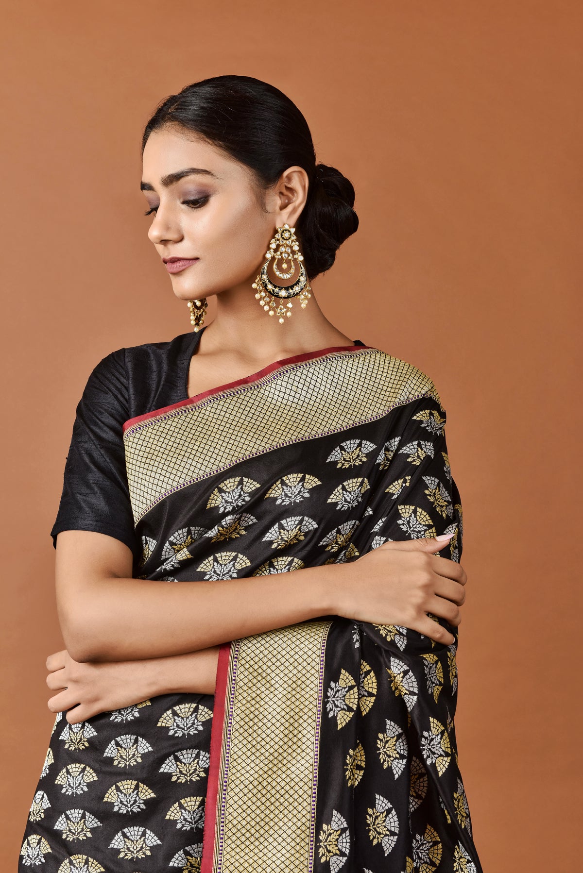 Banarasi Silk Jhumka Buti Black Saree