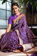 Load image into Gallery viewer, Benaras Silk Bridal Jaal Saree
