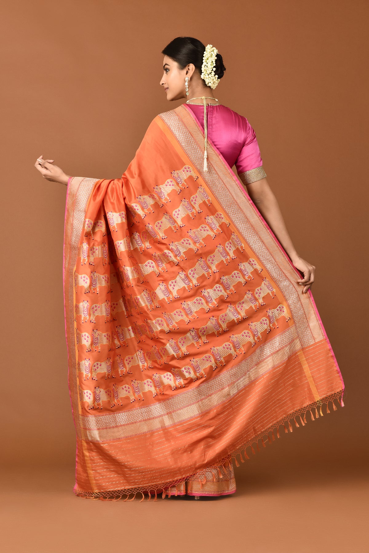 Taapsee Pannu  in our Banarasi Silk Nandi....