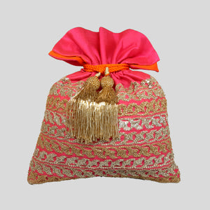 Potli With Leaf Border Design