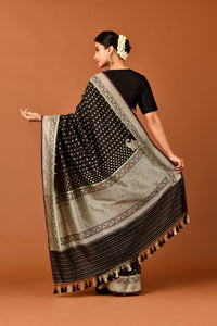 Nargis Fakhri in our Banarasi Silk Paithani Border....