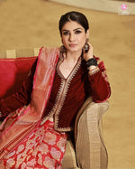 Load image into Gallery viewer, Raveena Tandon in our Banarasi Silk….

