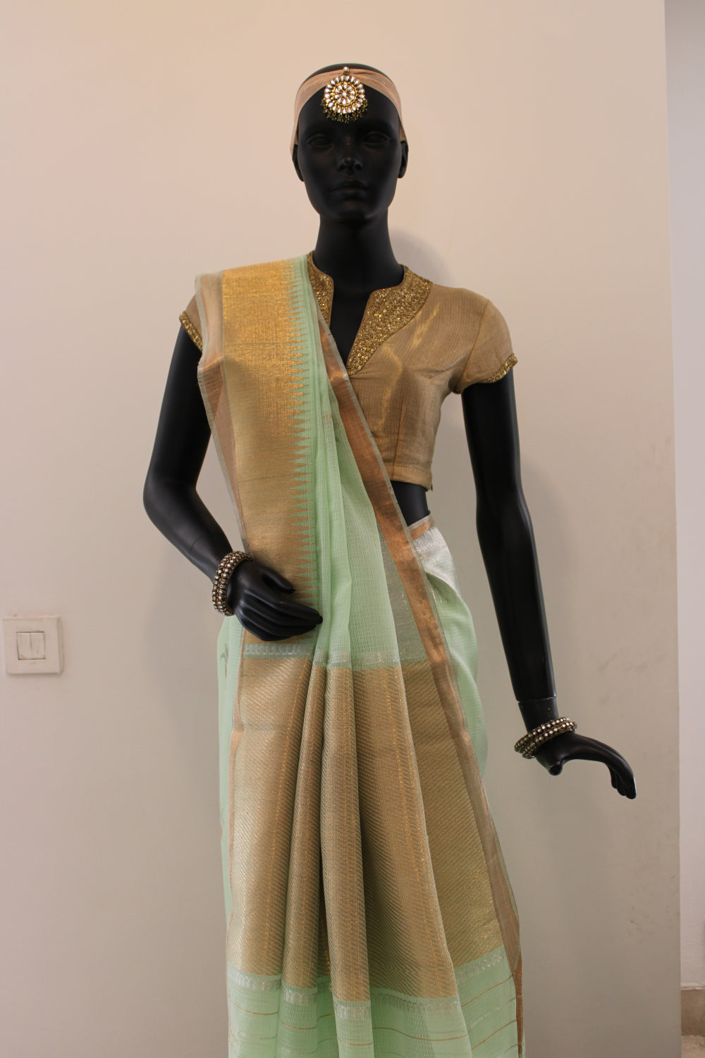 Kotah Kalash Buti with Temple Border Saree