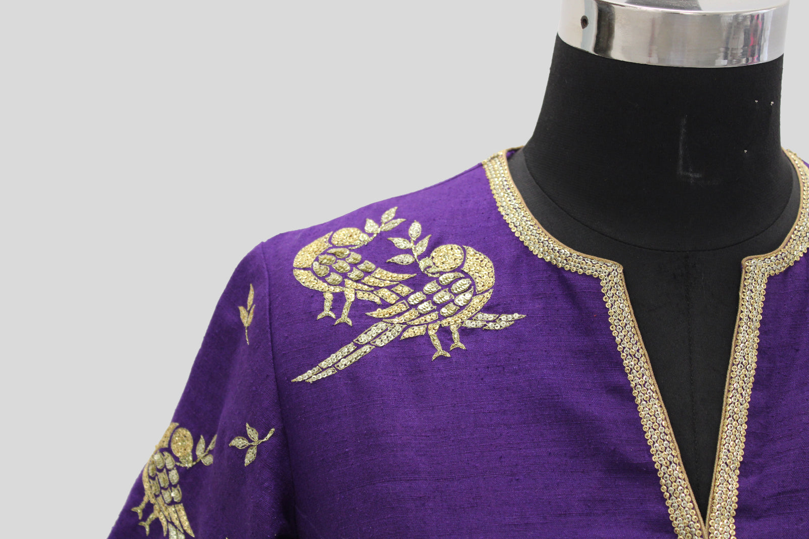 Matka Silk Parrot With Leaf Buti Purple Blouse