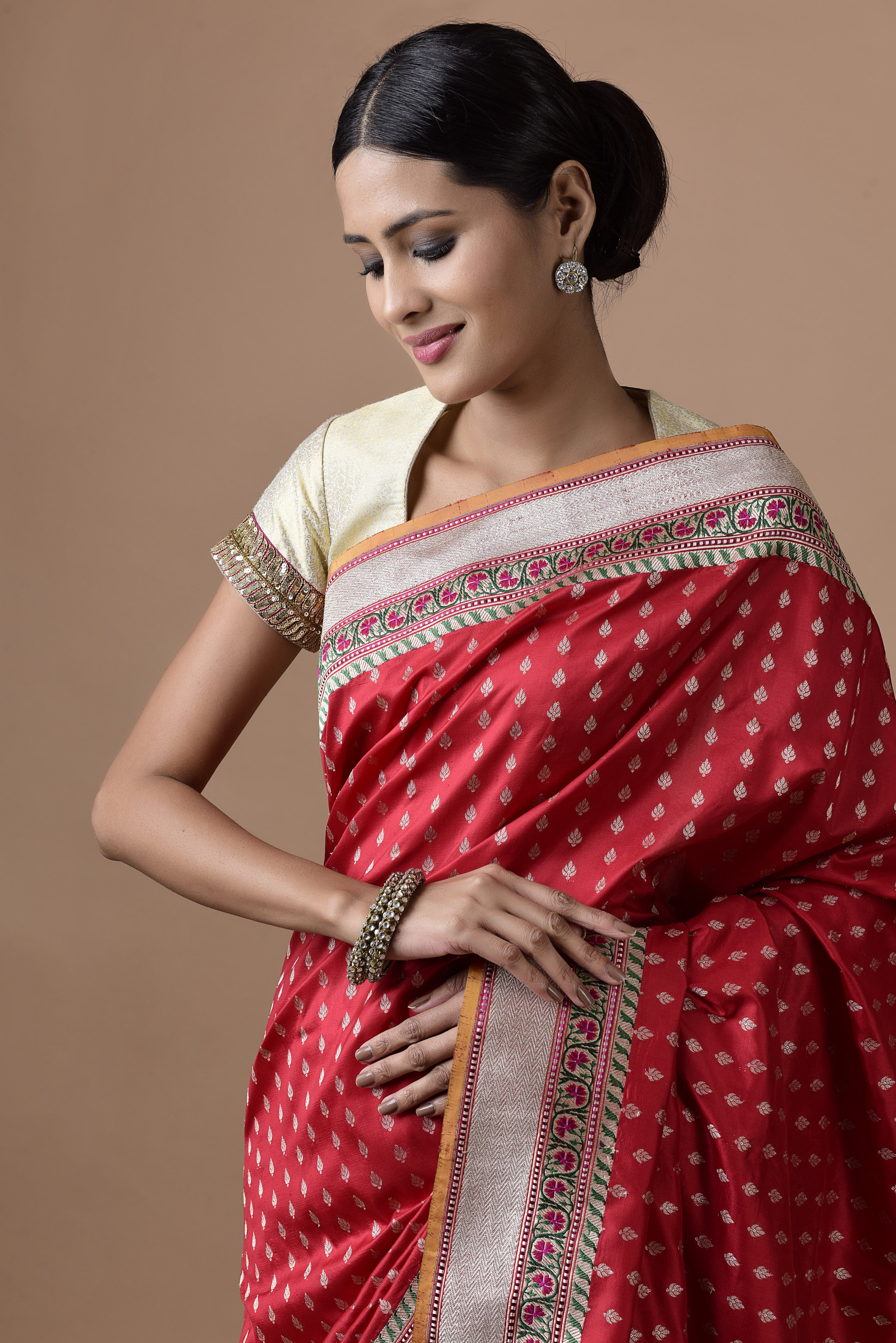Nargis Fakhri in our Banarasi Silk Paithani Border....