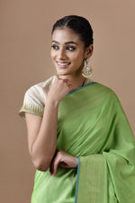Load image into Gallery viewer, Benaras Cotton Silk 3 colour Patli Pallu Saree
