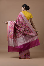 Load image into Gallery viewer, Benaras Silk Bunch of Flowers Jaal Saree
