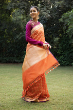 Load image into Gallery viewer, Benaras Silk Bridal Jaal Buti Saree
