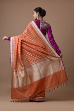 Load image into Gallery viewer, Benaras Silk Bridal Jaal Buti Saree
