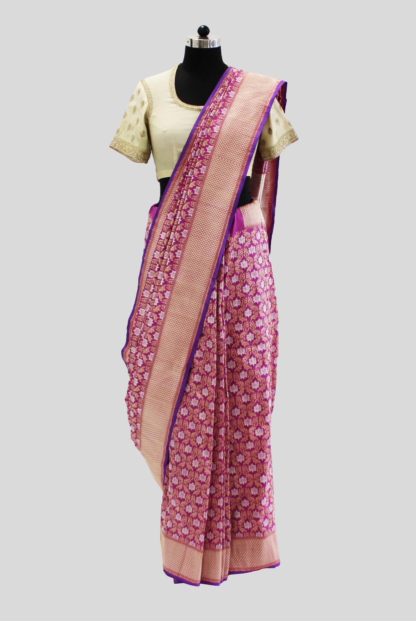 Benaras Silk Ultakatori Jaal Saree
