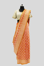 Load image into Gallery viewer, Benaras Silk Ultakatori Jaal Saree
