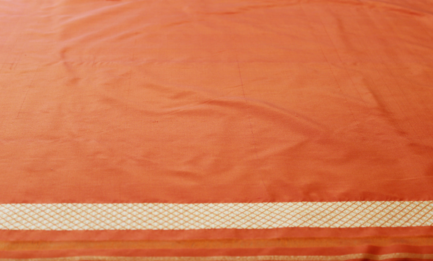 Benaras Silk Ultakatori Jaal Saree