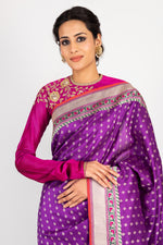Load image into Gallery viewer, Nargis Fakhri in our Banarasi Silk Paithani Border....
