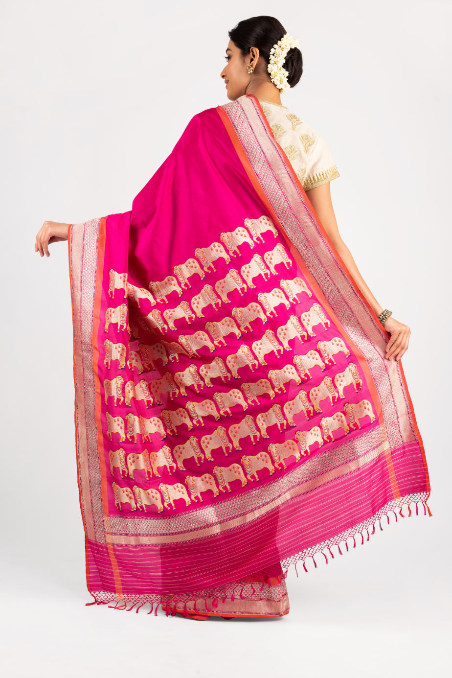 Taapsee Pannu  in our Banarasi Silk Nandi....