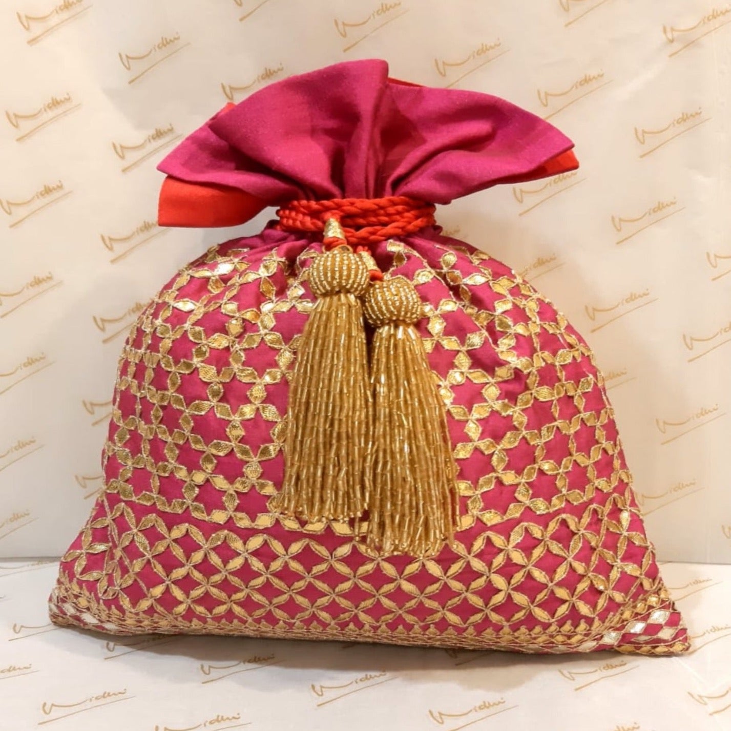 Dupion Gota Geometrical Jaal Fuchsia Potli