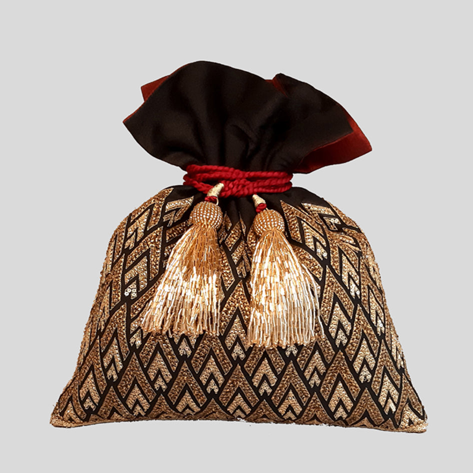 Pinnacle Design Embroidery Potli