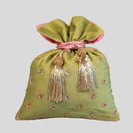 Load image into Gallery viewer, Flower Blooming Embroidery Potli
