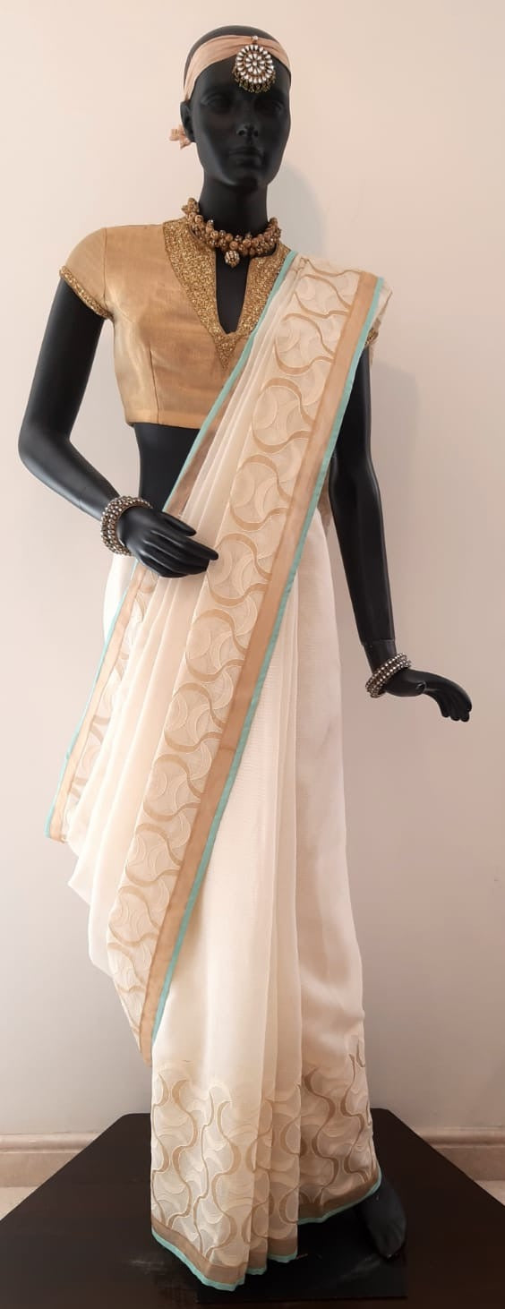 Kotah Leaf Jaal Applique Off-White Saree