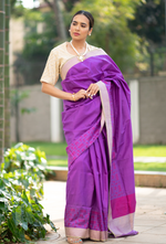 Load image into Gallery viewer, Benaras Silk Perching Bird Saree
