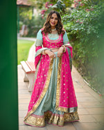 Load image into Gallery viewer, Woven Chanderi Lehenga Small Mughal Buti Embroidery with Gota Dupatt
