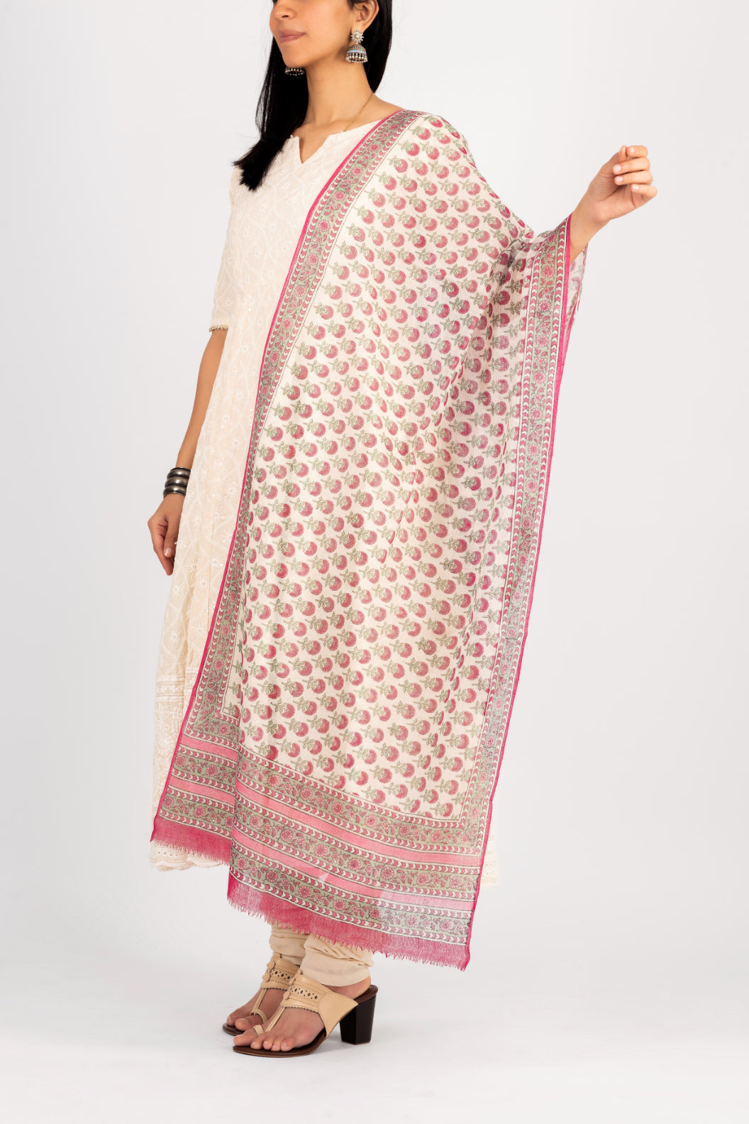 Pashmina Shawl With Pink Round Flower Jaal Print