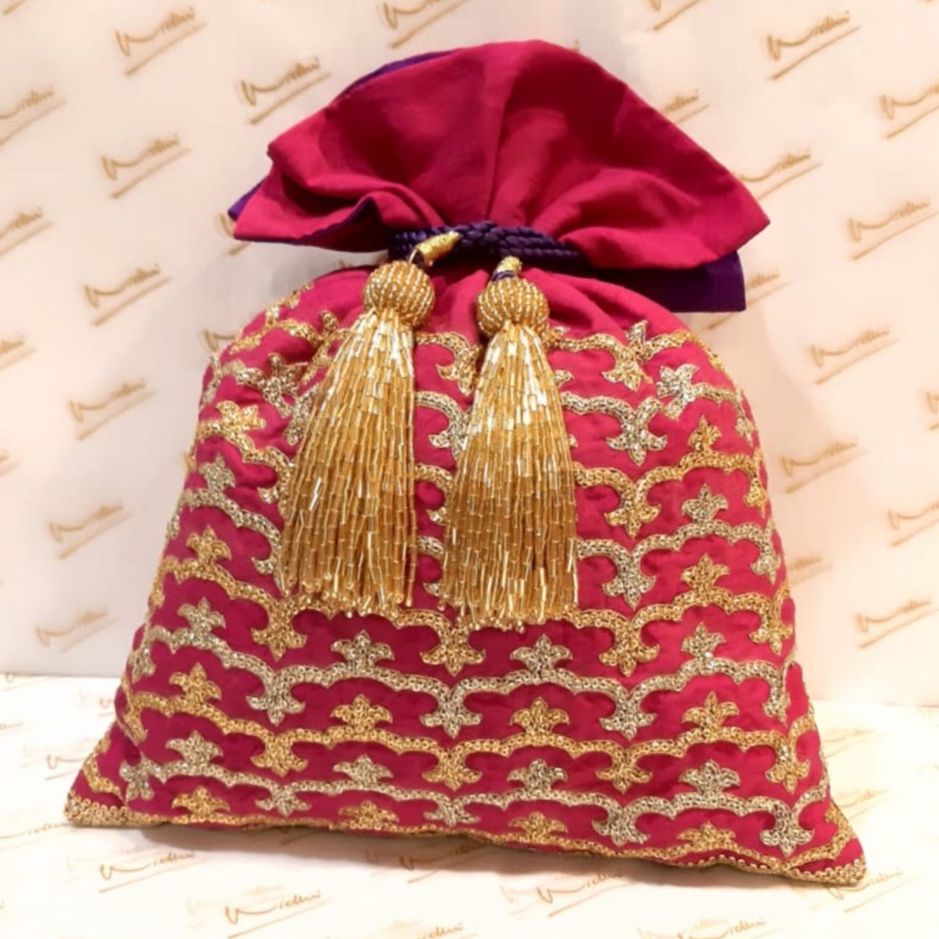 Dupion Silk Mughal Herringbone Design Potli