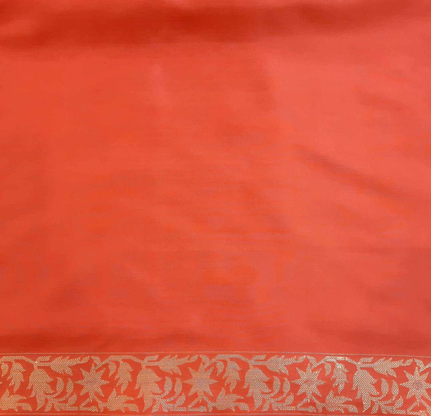 Benaras Silk Traditional Buti Saree