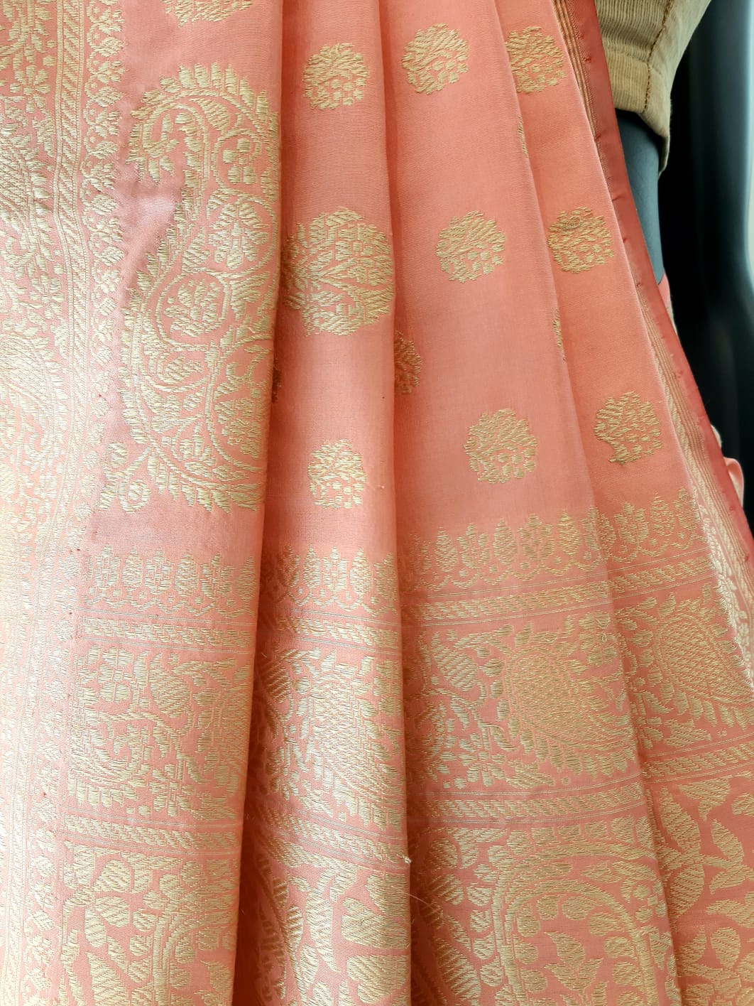 Benaras Silk Antique Buti Saree