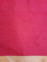 Load image into Gallery viewer, Benaras Silk Flower Hexagon Jaal Saree
