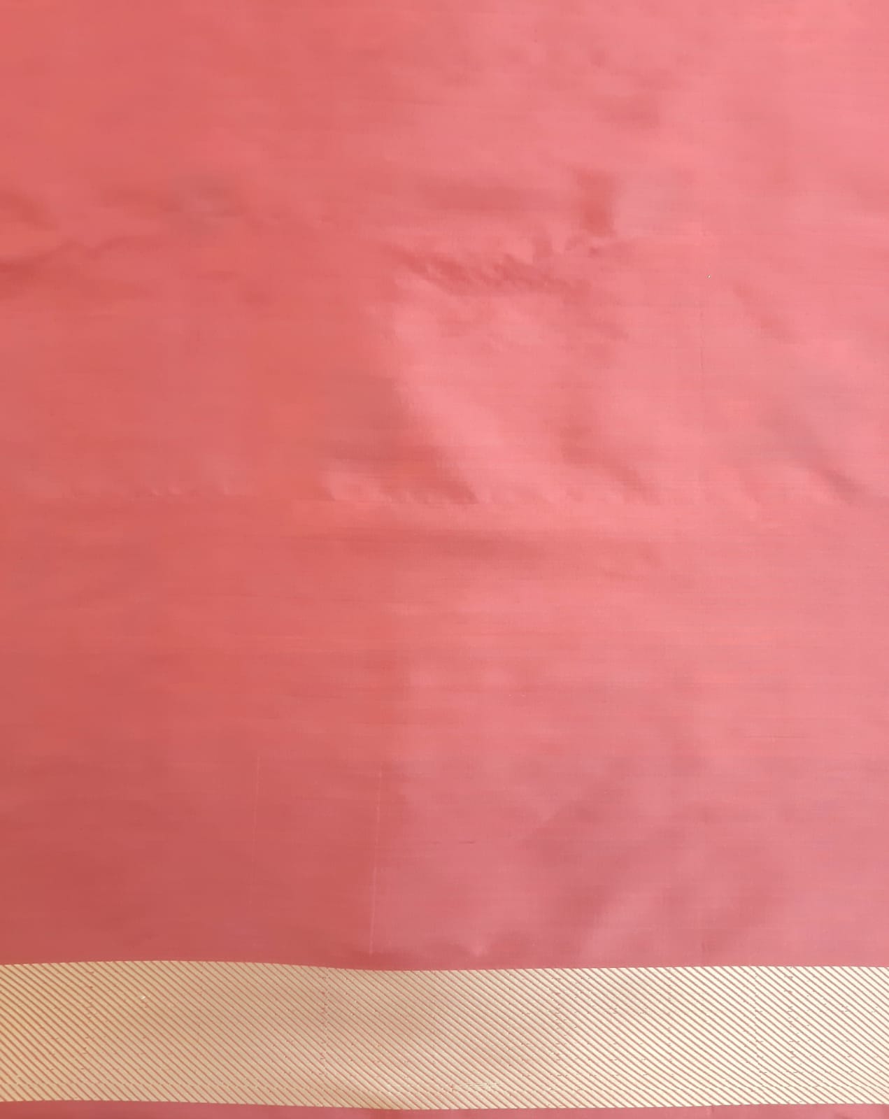 Benaras Silk Cluster Rose Katan Resham Buti Saree