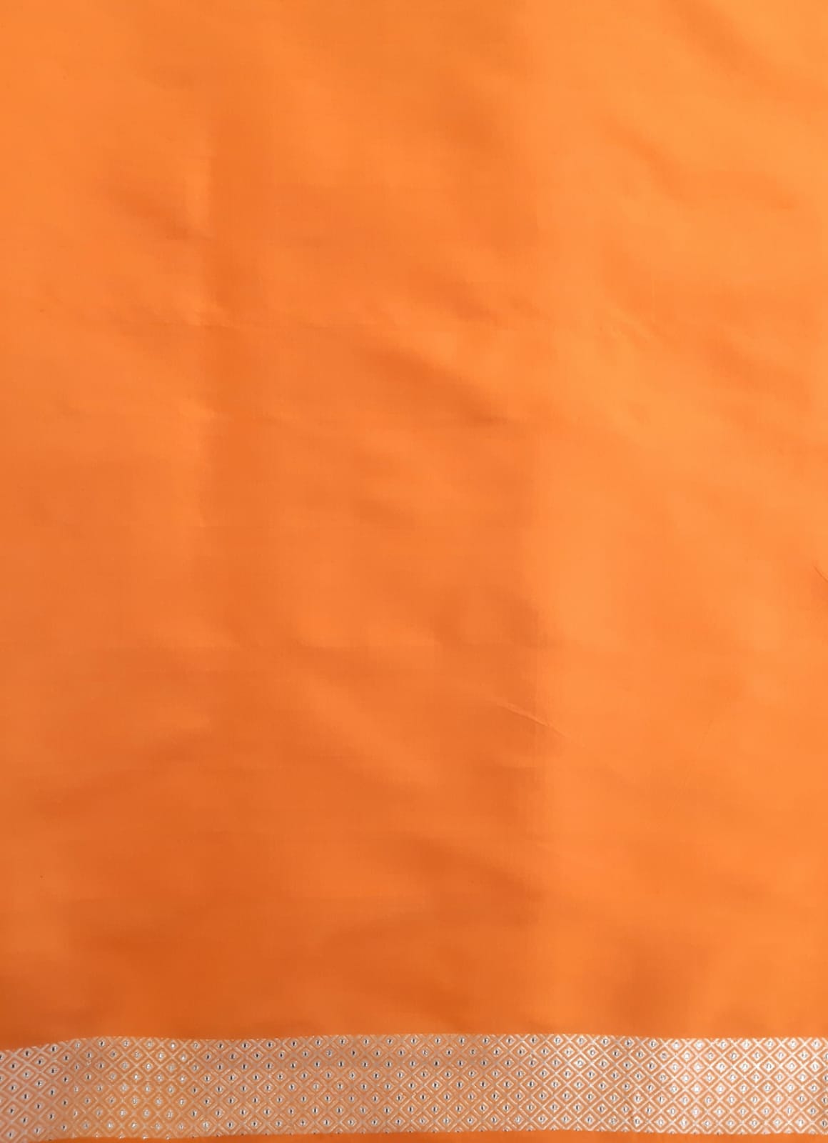 Benaras Silk Jhumka Buti Silver Gold Saree