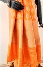 Load image into Gallery viewer, Benaras Silk Jhumka Buti Silver Gold Saree
