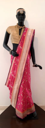 Load image into Gallery viewer, Benaras Silk Parrot Jaal Saree
