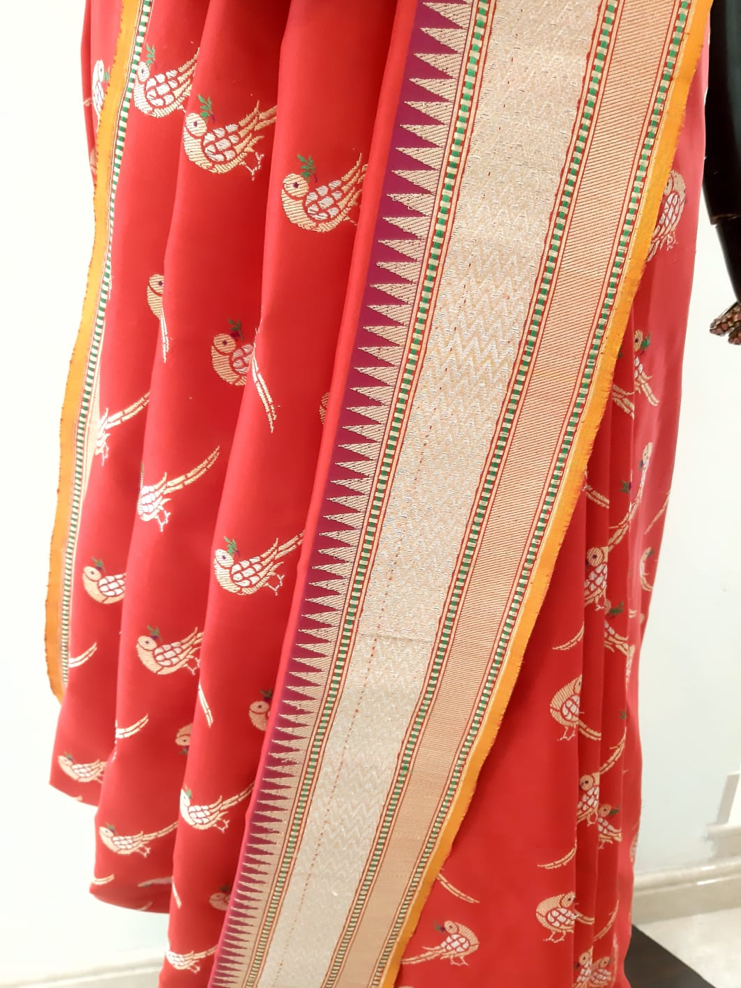 Benaras Silk Parrot Jaal Saree