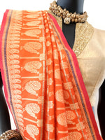 Load image into Gallery viewer, Benaras Silk Gharchola Buti Saree
