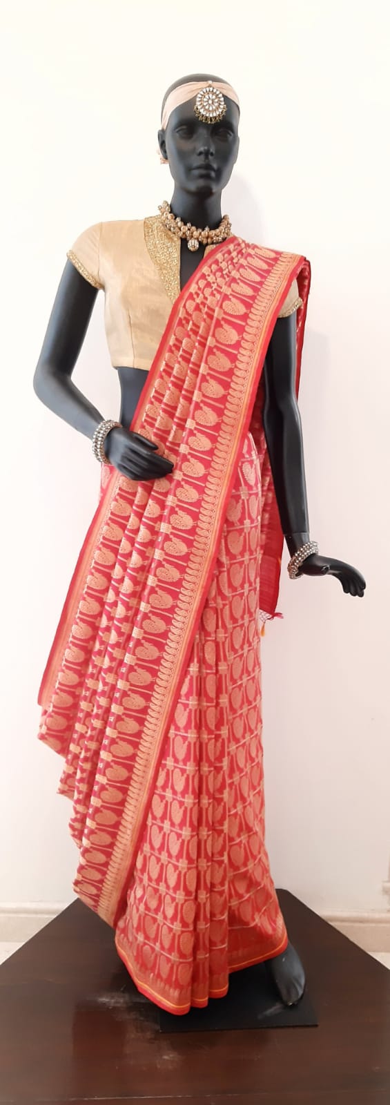 Benaras Silk Gharchola Buti Saree