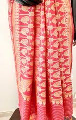 Load image into Gallery viewer, Benaras Silk Gharchola Buti Saree
