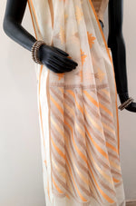 Load image into Gallery viewer, Kota Sada Kalash Buti Saree
