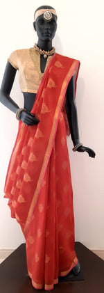 Load image into Gallery viewer, Kota Cotton Peacock Feather Saree
