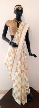 Load image into Gallery viewer, Kota Sada Three Flower Jaal Silver Gold Saree
