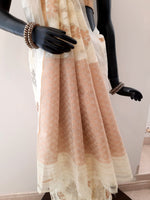 Load image into Gallery viewer, Kota Sada Three Flower Jaal Silver Gold Saree

