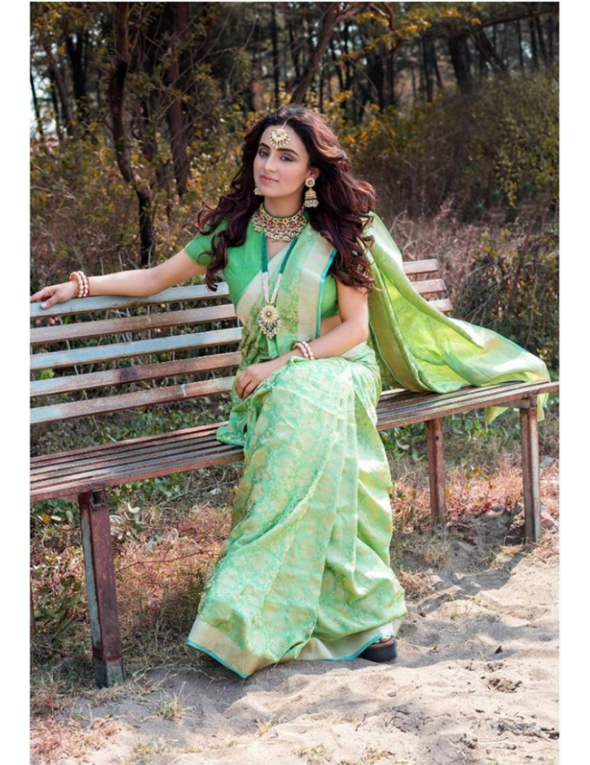 Benaras Silk Guldawari Mint Green Saree